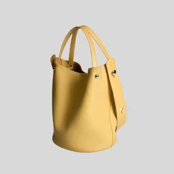 Hellen Bucket Bag