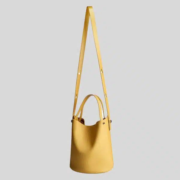 Hellen Bucket Bag