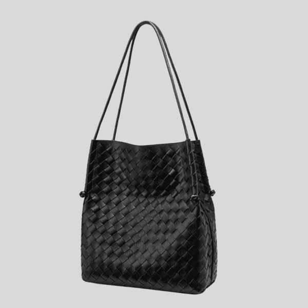 Cuadros Tote Leather Bag