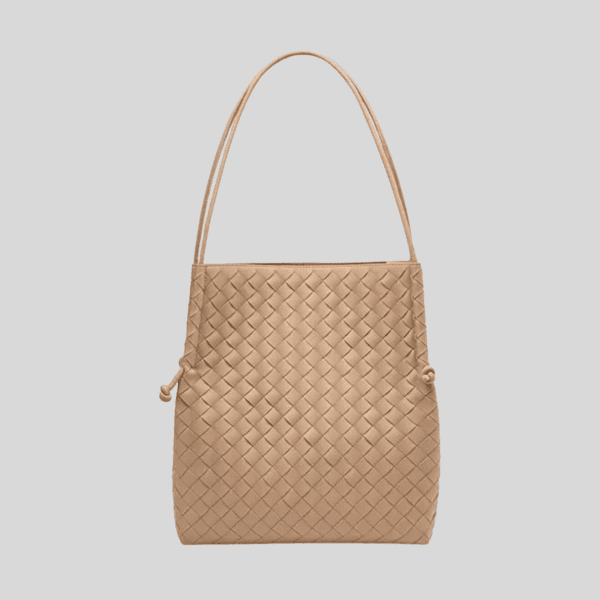 Cuadros Tote Leather Bag