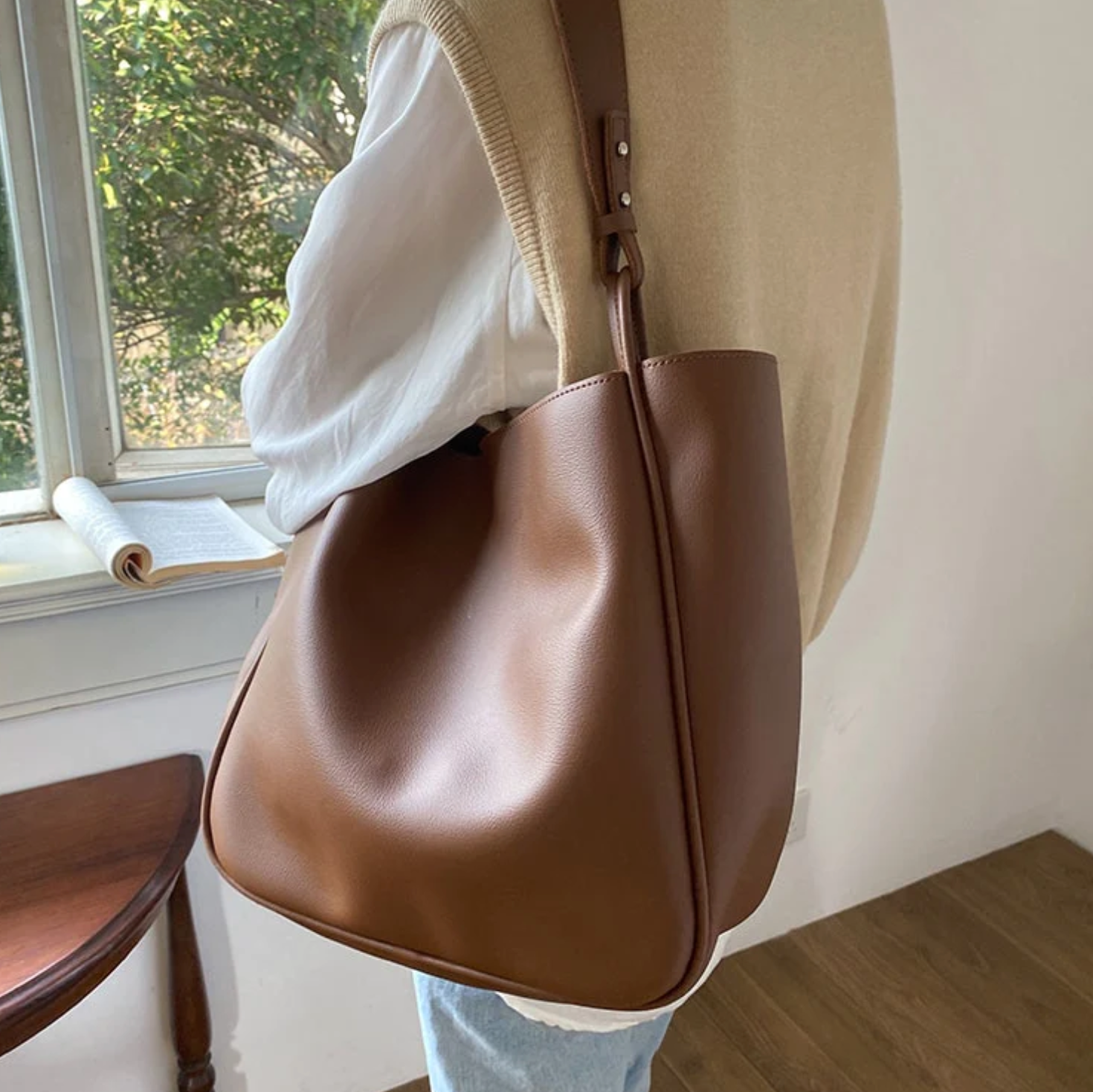 Crepuscule Tote